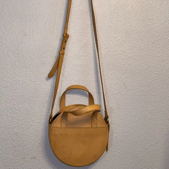 MADEWELL Beige Leather Round Purse THE JUNO Circle Crossbody Bag WesternCore - Picture 2 of 7
